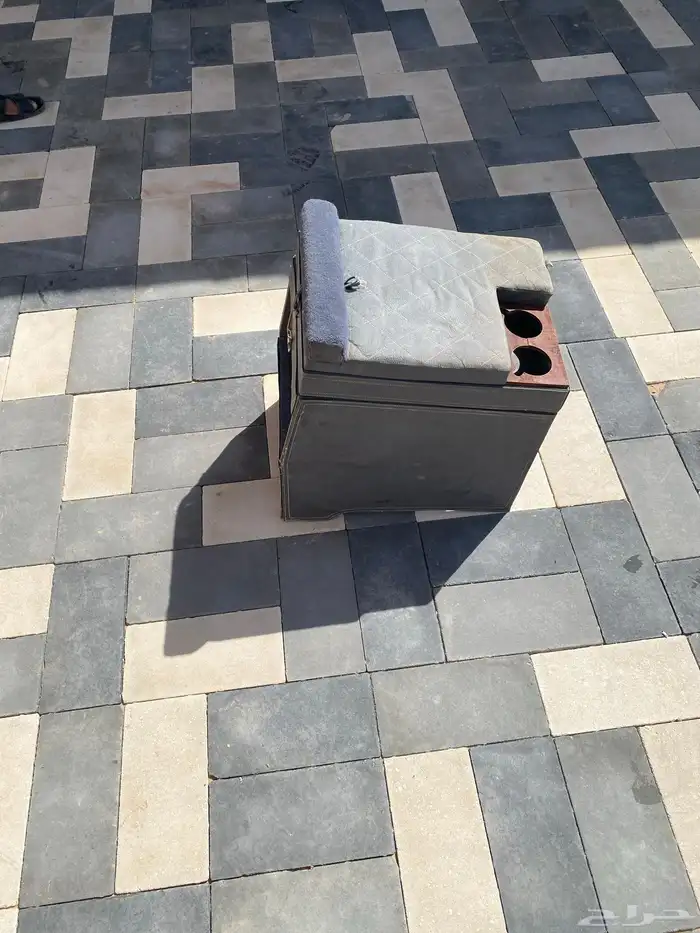 للبيع تكايه لاندكروزر جكسار 1