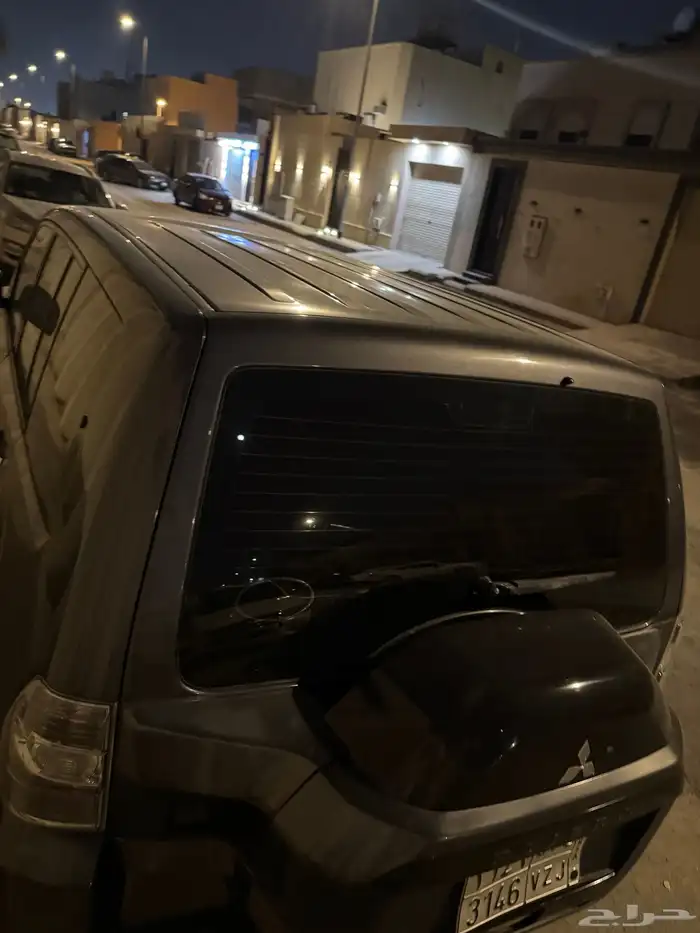 ميتسوبيشي باجيرو جيب 2016 1