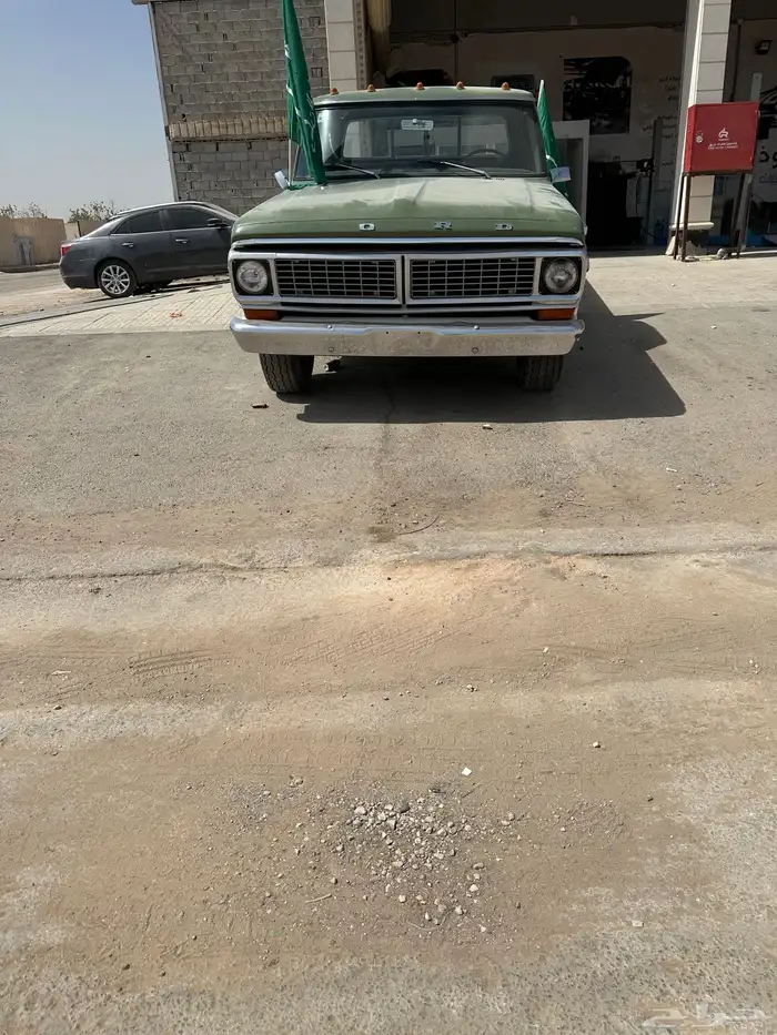 فورد ونيت F250 كلاسيك 1970 10