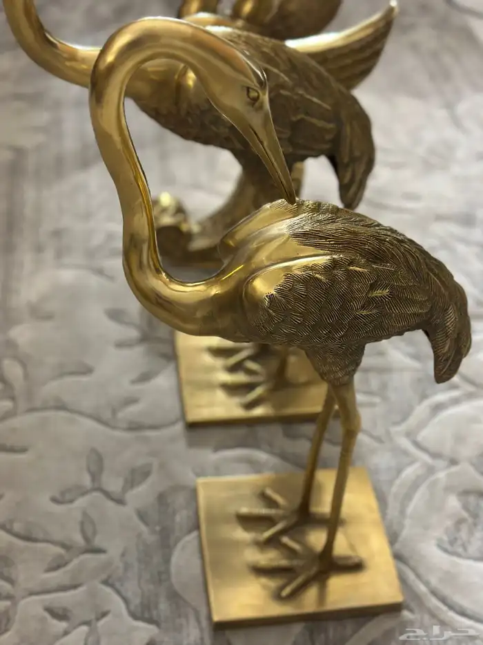 تحف نحاسية قيمة للبيع 3