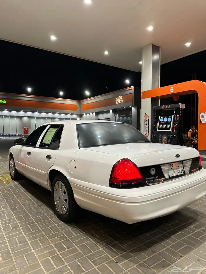 فورد 2011 حكومي بوليسي 1