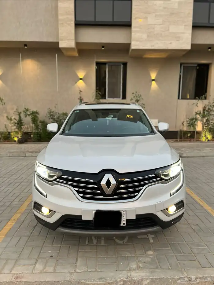 رينو كوليوس 2018 فل كامل أبيض 0