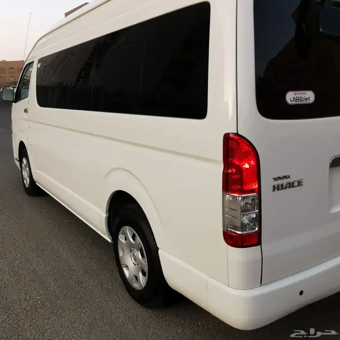 تويوتا هايس 2015 GL بنزين 12