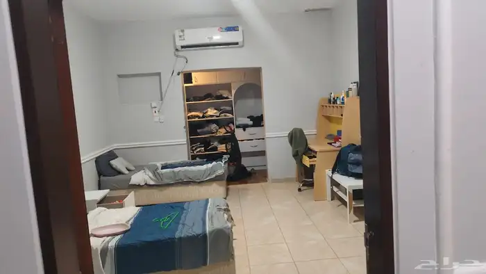 فبلا للبيع في حي الإسكان الجنوبي 1