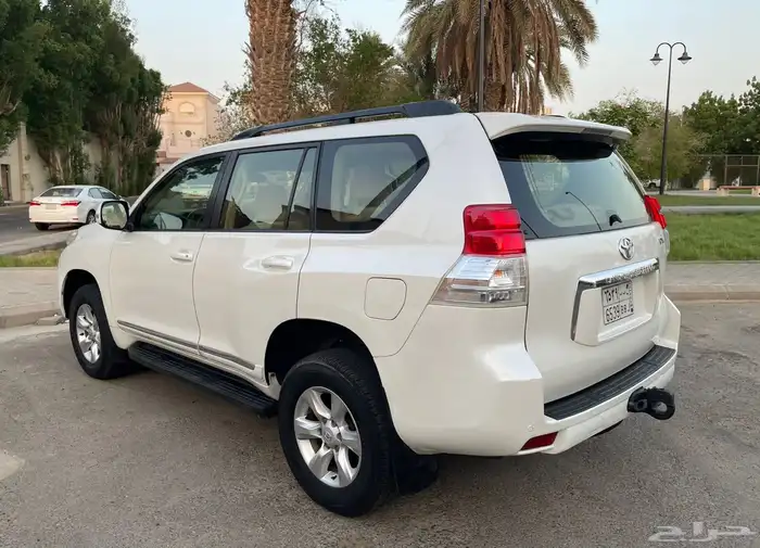 برادو 2013 TXL بحالة ممتازة 4