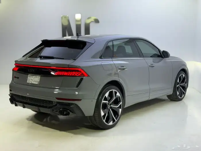 اودي RS-Q8 9