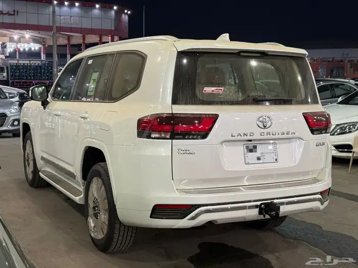 تويوتا لاندكروزر GXR L4 2025 - اصفار سعودي 3