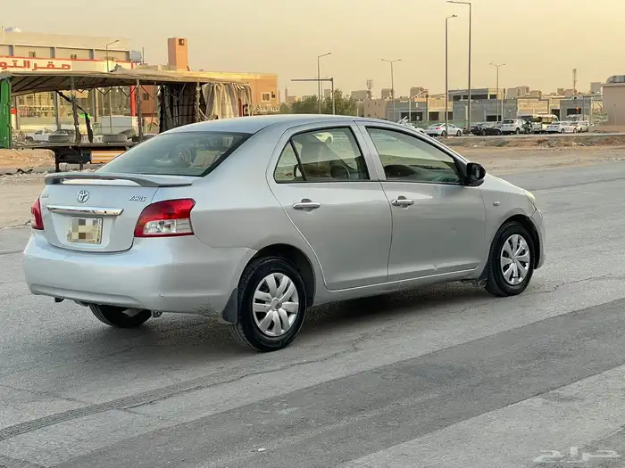 تويوتا يارس 2011 تمتيك 8