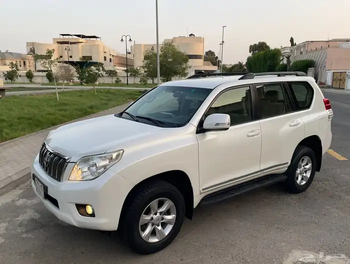 برادو 2013 TXL بحالة ممتازة 0