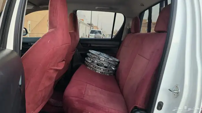 هايلوكس حجم المكينه 2400 ديزل 11