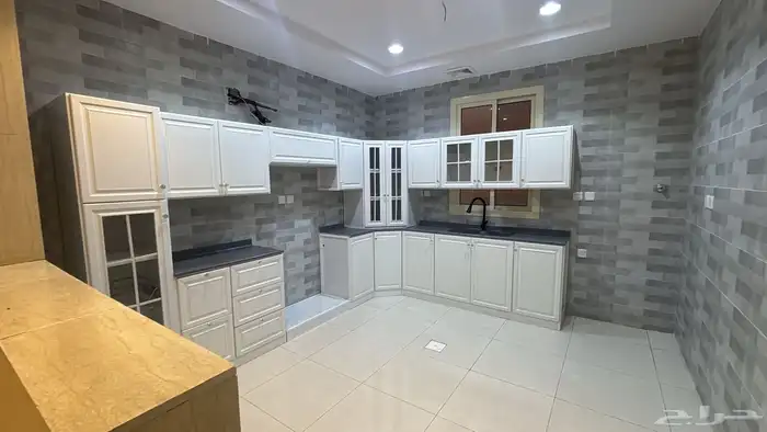 شقة للايجار حي الرحمانية 3