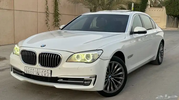 بي ام دبليو 730 نظيف 6