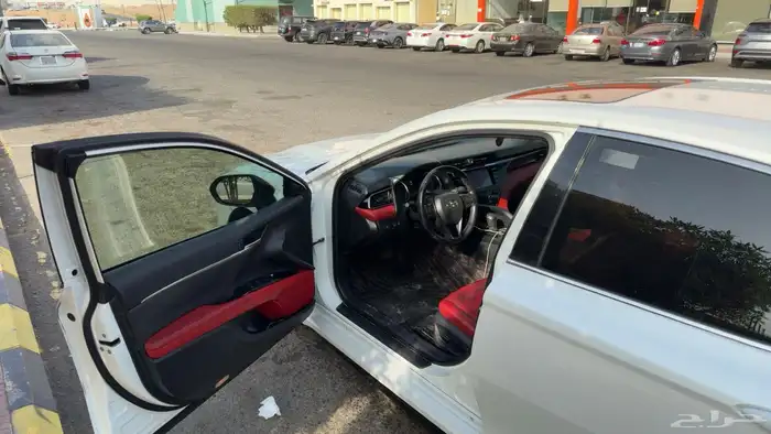 كامري SE V6 2020 5