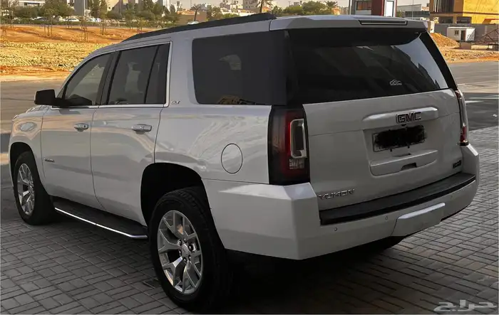 للبيع GMC يوكن 2017 SLT 9