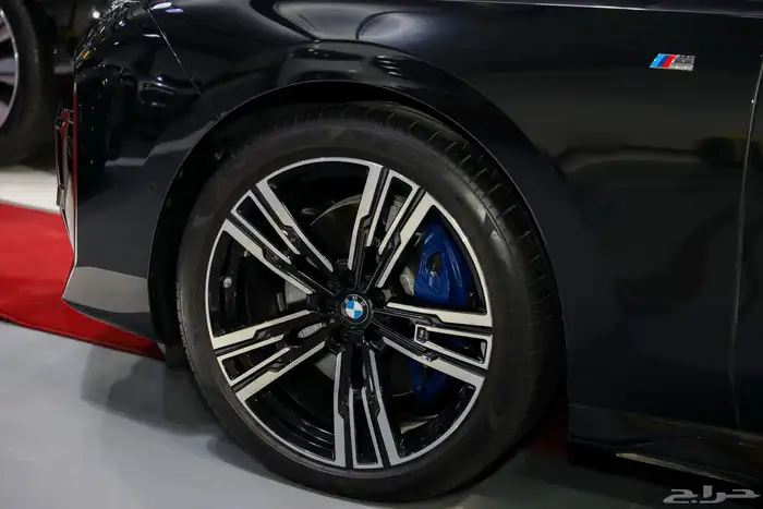 بي ام دبليو 735i 2026 MKt 4