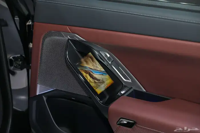 بي ام دبليو 735i 2026 7