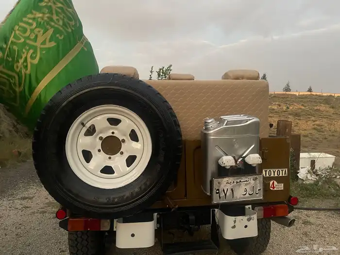تويوتا جيب قديم ممتاز كشف 4