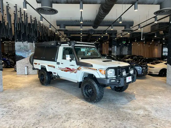 تويوتا شاص معدل - TOYOTA LAND CRUISER V8 Turbo Diesel 2023 1