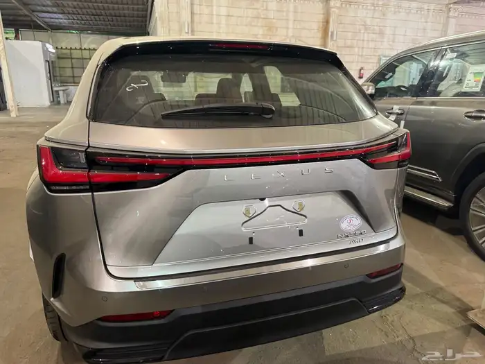 لكزسNX350 بدون دفعه اولي لو راتبك يتناسب مع قيمه السياره 9