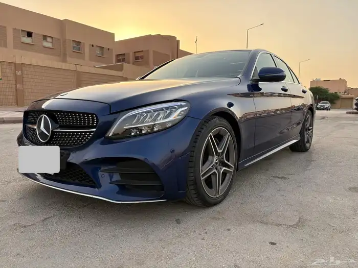 مرسيدس c200 موديل 2020 3