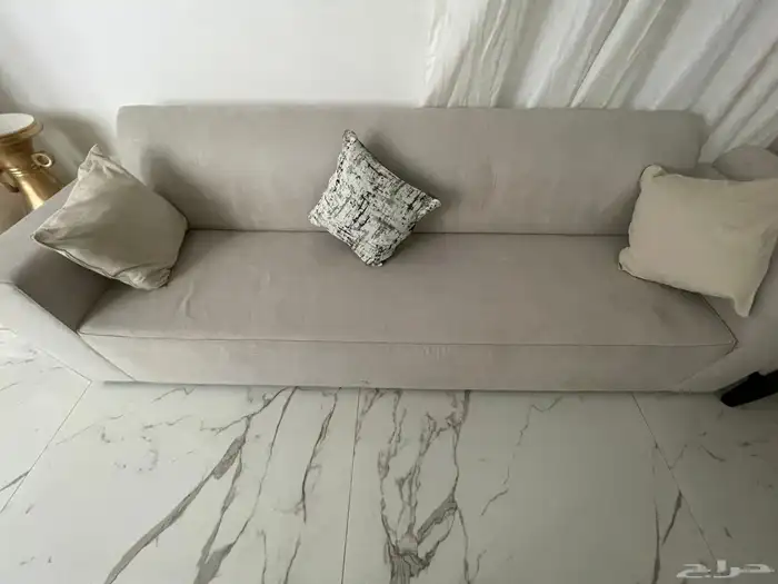 كنب نظيف قطعتين بطول 3 متر ونص وقطعه طول مترين 12 شخص 2