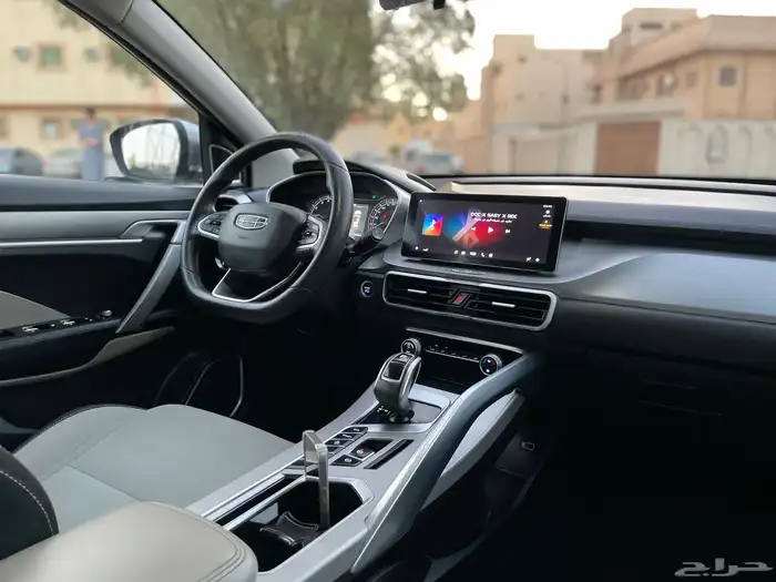 جيلي كولراي 2022 9