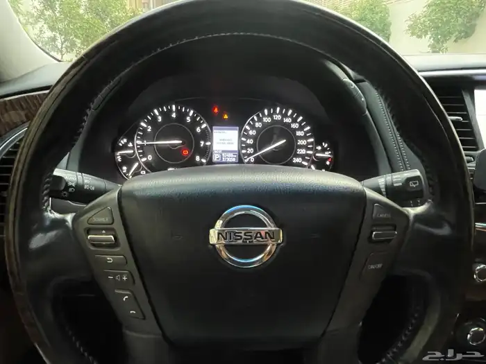 نيسان باترول بلاتينيوم V8 34