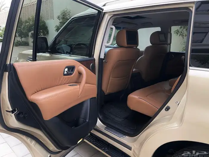 نيسان باترول بلاتينيوم V8 15