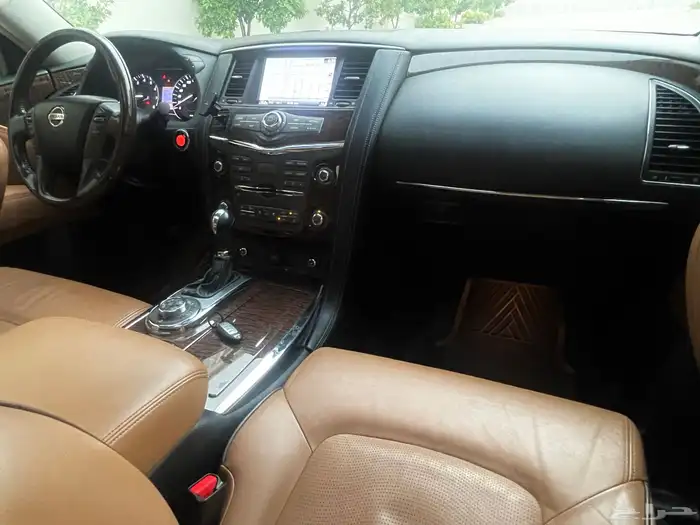 نيسان باترول بلاتينيوم V8 30