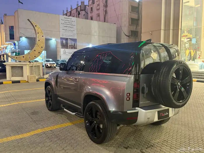 ديفيندر SE 2023 5