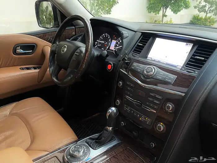 نيسان باترول بلاتينيوم V8 28