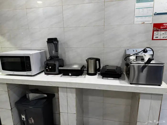 مطعم شاورما فحم للتقبيل بالمعدات 2