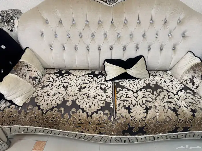 طقم كامل مع الشمعدانات 5