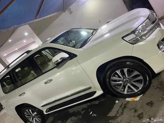 لند كروزرVXR 2021 فل كامل 20