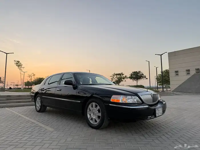 لينكون تاون كار 2011 عداد 59 الف كيلو 6