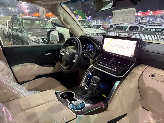 تويوتا لاندكروزر GXR L4 2025 - اصفار سعودي 15