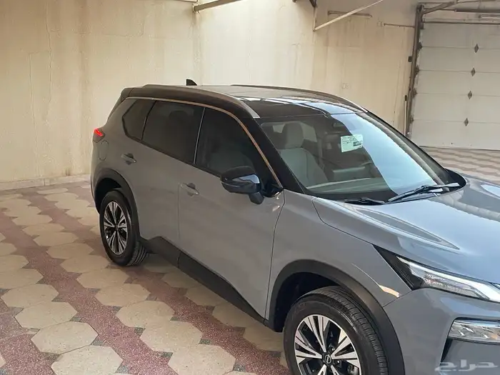 اكس تريل SV plus دبل 2023 للبيع 8