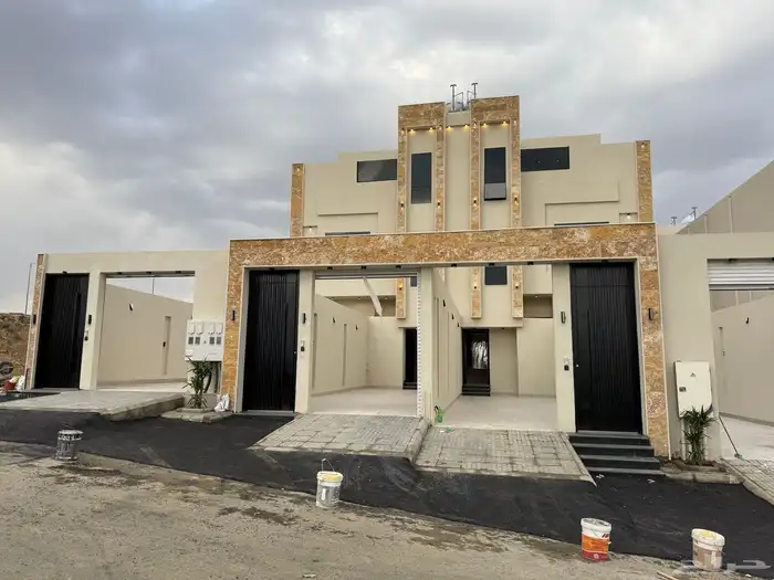 للبيع روف ارضى بالقرب من الاستاد الرياضى ابها المحاله 1