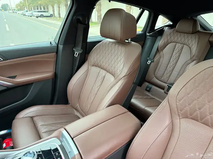 بي ام X6 2022 M50i kit m - ناغي - 8 سلندر 48