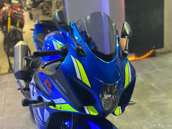 سوزوكي ريس gsxr-1000r موديل 2017 للبيع المستعجل 8