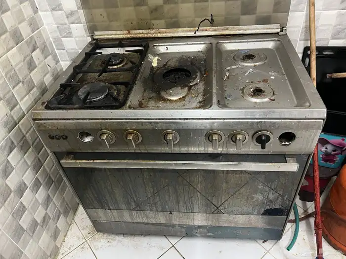 فرن وغسالة ومطبخ للبيع 1