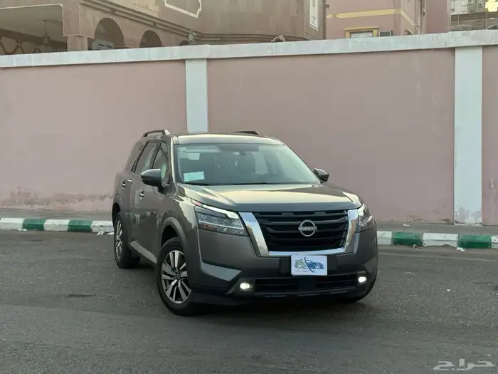 نيسان_باثفندر_2022_نظيف جدا 4