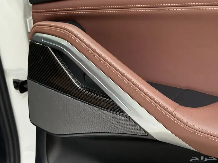 بي ام X6 2022 M50i kit m - ناغي - 8 سلندر 21