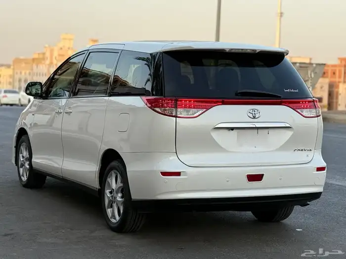 للبيع تويوتا بريفيا 2019 6
