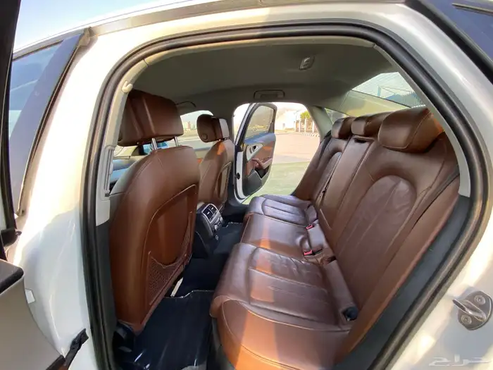 Audi A6 2014 37
