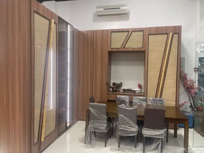 تفصيل حسب الطلب ضمان خمس سنوات 0