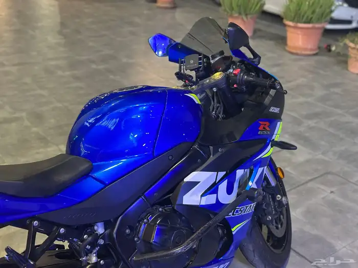 سوزوكي ريس gsxr-1000r موديل 2017 للبيع المستعجل 5
