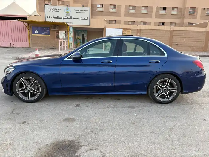مرسيدس c200 موديل 2020 1