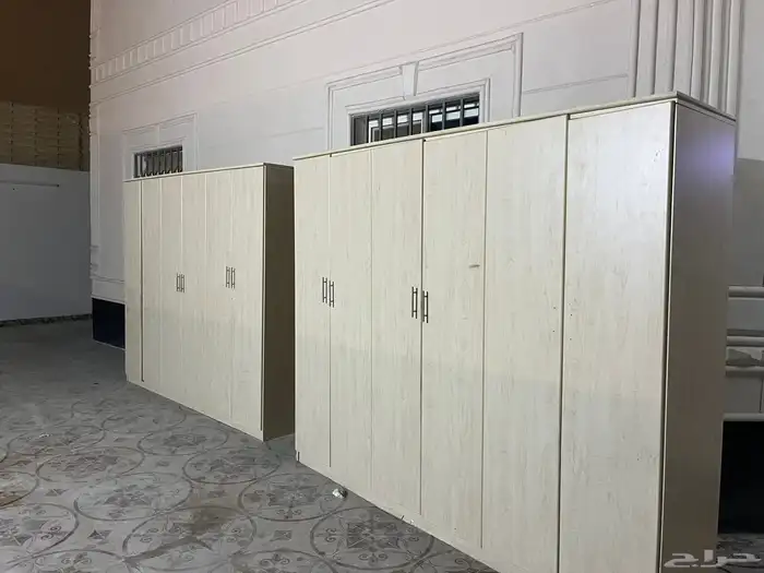 دواليب واحد رفوف واحد تعليق نظيف للبيع 0