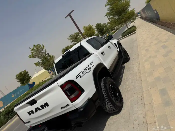رام TRX 2023 ابيض مطفي وارد الوكيل 3